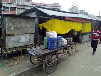 Photos of Uncle Store