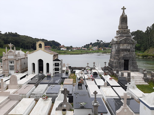 Cementerio parroquial de Barru (Barro―Llanes) - Thumbnail