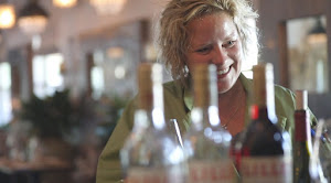 Ellie’s Tap & Vine photo