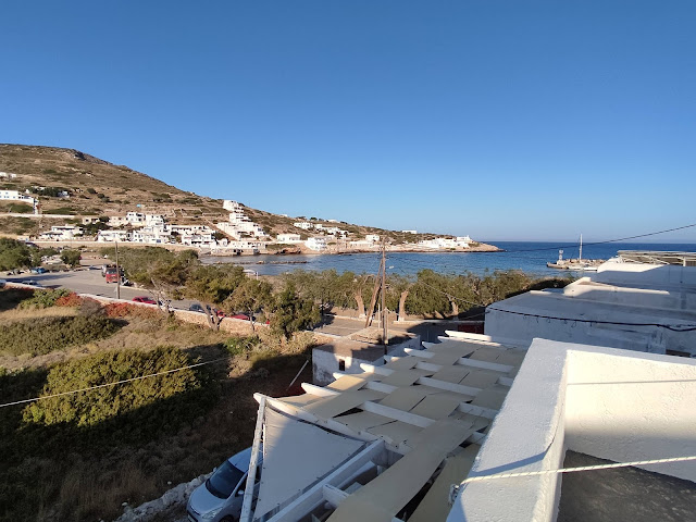 Porto Sikinos by null