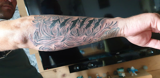 Miss Nelly Tattoo Shop - Thumbnail