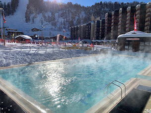 Photo n°20 de Magic Pool - Piscine de la Plagne Bellecôte à La Plagne Tarentaise (Piscine extérieure)