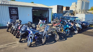 Photo n°3 de All Wheel Motor à Gujan-Mestras (Atelier de réparation pour motos)