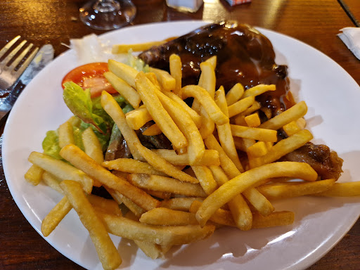 Mc Guigan's - Visual