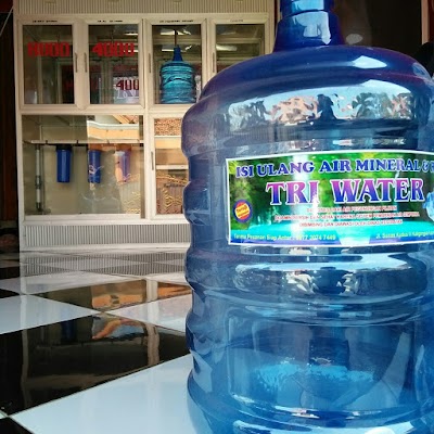 Photos of TRI WATER "AIR MINERAL & RO"