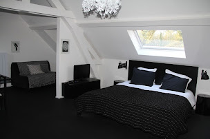 Photo n°5 de Castel Des Cèdres à Saint-Honoré-les-Bains (Château)