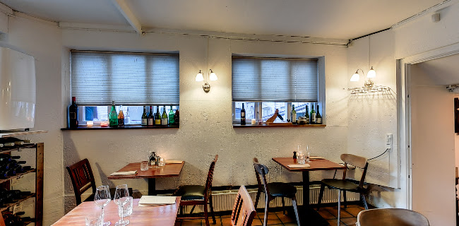https://www.restaurantkomfur.dk/