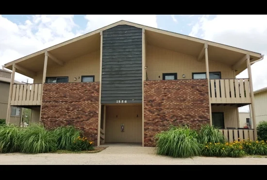 Hillsdale Apartments