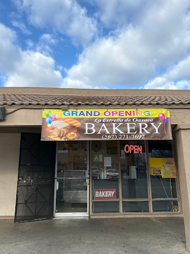 La Estrella de Oaxaca Bakery - Thumbnail