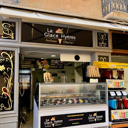 Photo n°1 de La glace Hyères à Hyères (Marchand de glaces)