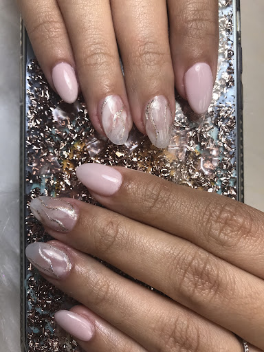 Island Nail