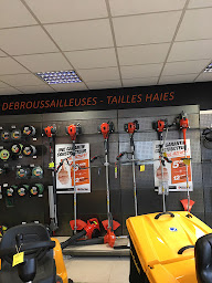 Photo n°18 de EMC Motoculture à Lèves (Magasin de matériel de motoculture)