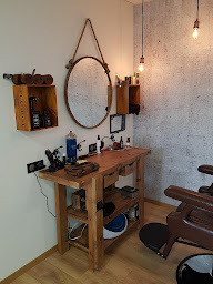 Photo n°5 de Instant coiffure à Saïx (Salon de coiffure)