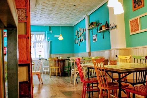 Cafeteria deja vu - Visual
