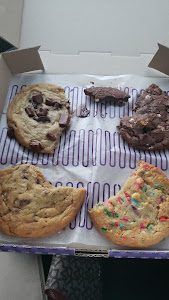 Insomnia Cookies photo