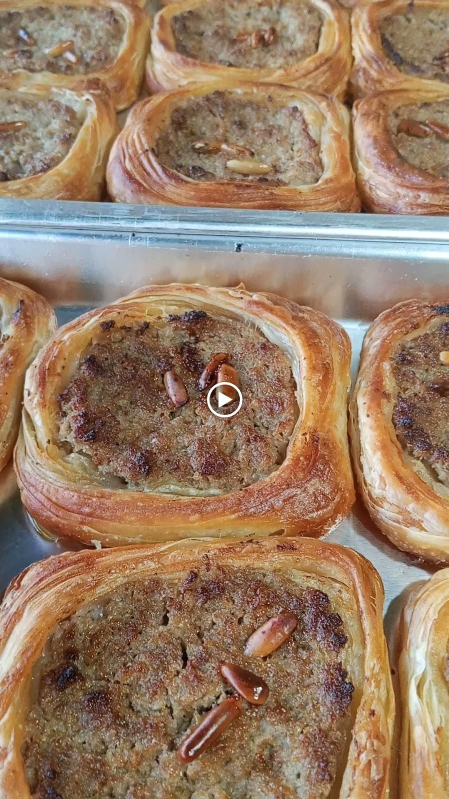 كافتيريا ومعجنات الزعيم - صورة 3