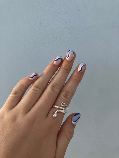 New York Nail Shop Gallery - United Kingdom