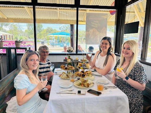 Village Cafe -Whiteman Park