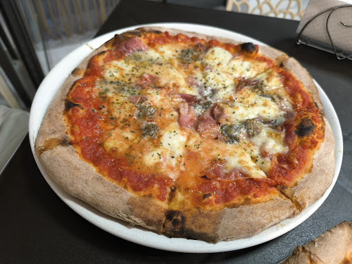 La Piramide specialità Gastronomiche