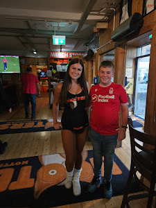 Hooters photo