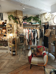 Photo n°2 de 8emeKhaze à Auch (Magasin de vêtements)