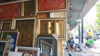 Photos of Eka Pigura