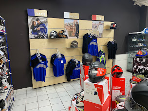 Photo n°14 de RICARD MOTO Concessionnaire : YAMAHA, KAWASAKI, PEUGEOT MOTOCYCLE, QUADS CFMOTO , TGB. à Villefranche-de-Rouergue (Service de remorquage)