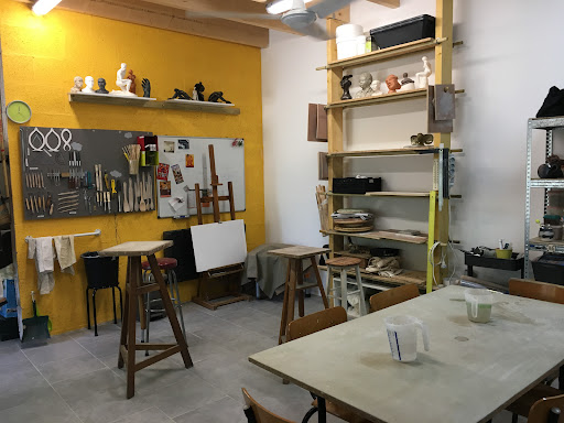 Photo de Atelier Sauvaget - Céramique à Saint-Mard (17700)