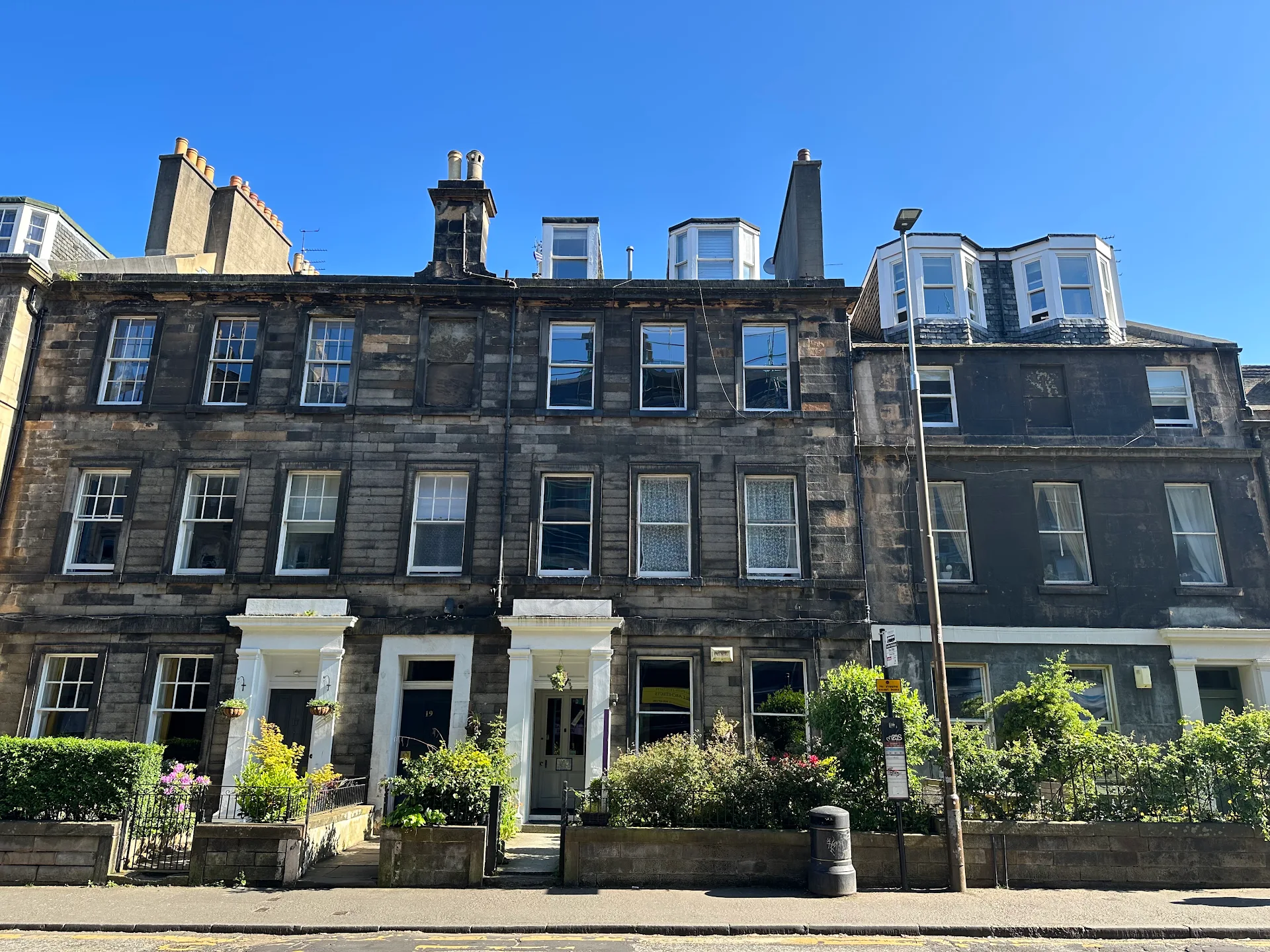 The Valentine - Townhouse Hotel
