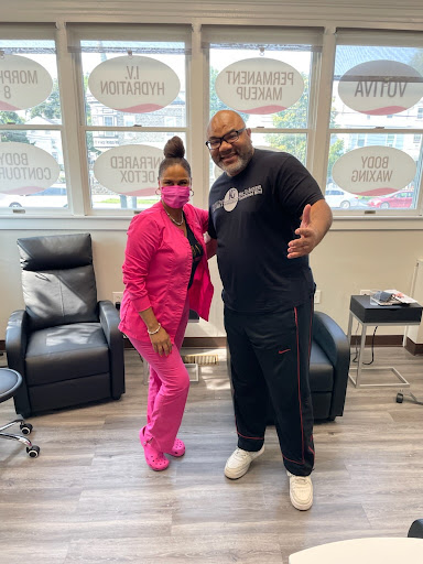 Redwood Beauty & Wellness