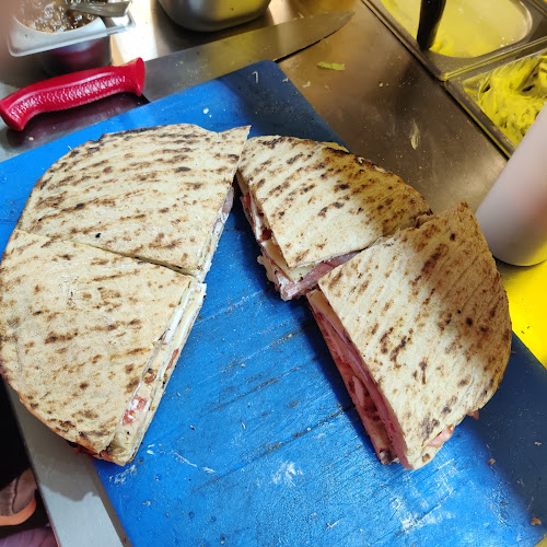 Πανοιγύροι - Εστιατόριο