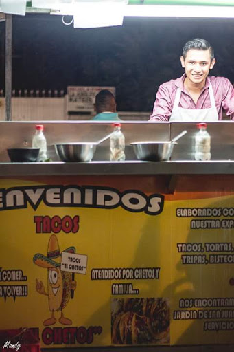 Super Tacos El Chetos Gallery - Mexico
