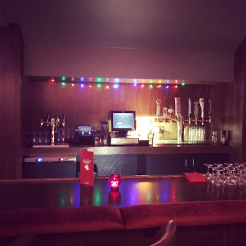 Red Lion Lounge by null