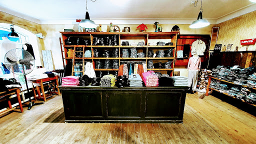 Jeans House Erding