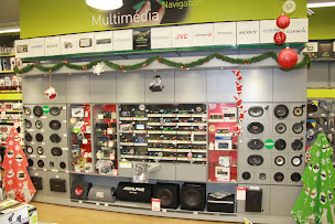 Photo n°25 de Feu Vert à Trans-en-Provence (Magasin d'articles pour remorques)