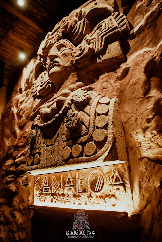 KANALOA RESTOBARA DE URANIO - Εστιατόριο