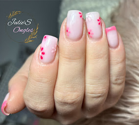 Photo n°18 de Julie's ongles à Sainte-Jamme-sur-Sarthe (Salon de manucure)