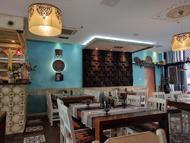 Taj Mahal Restaurant