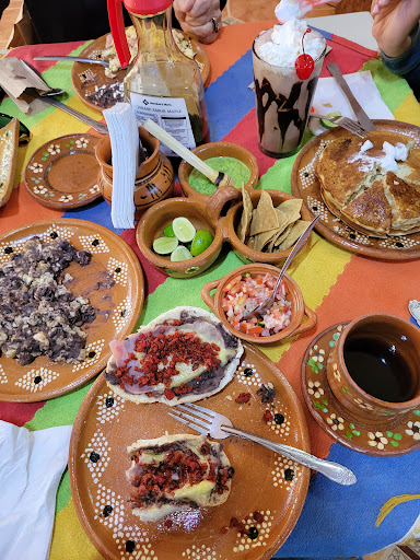 El Rincon de las Enchiladas - Thumbnail