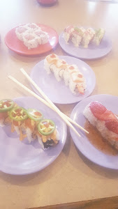 KiKu Revolving Sushi photo