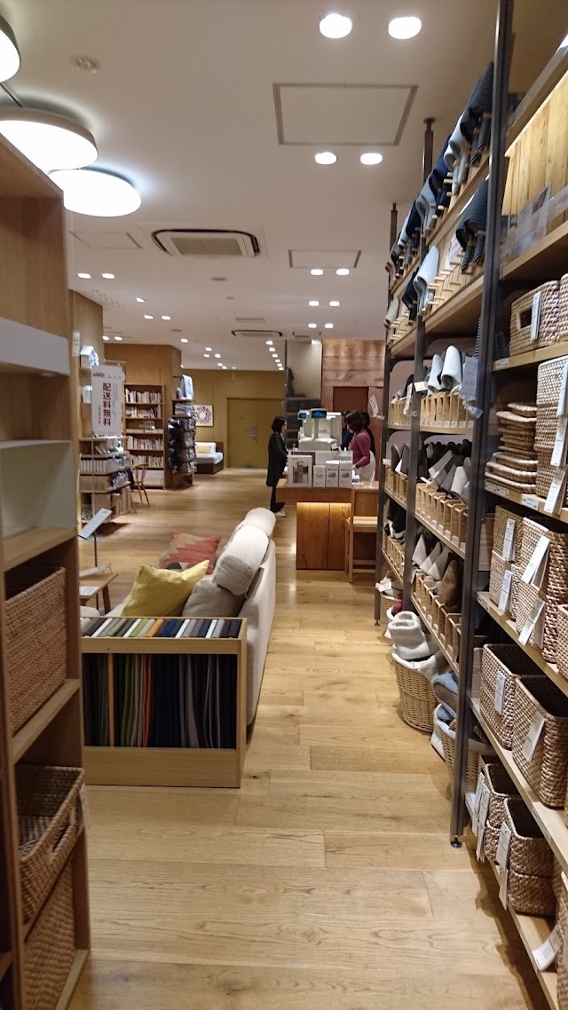 MUJI 新宿