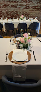 Local Table photo