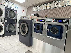 Photo n°3 de LAV’O MAT à Auchel (Laverie automatique)