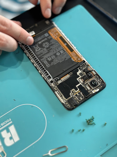 Opinii despre Save Corner în Clermont-Ferrand - Magasin de téléphonie mobile