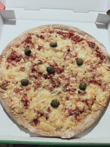 Photo 2 - D'Pizza