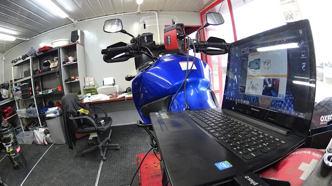 Motor Bike Service, Author: Piotr Olejnik