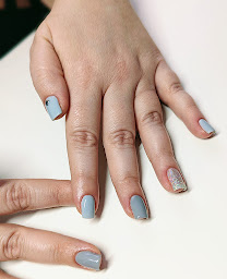 Photo n°5 de Ange Beauté à Frans (Salon de manucure)