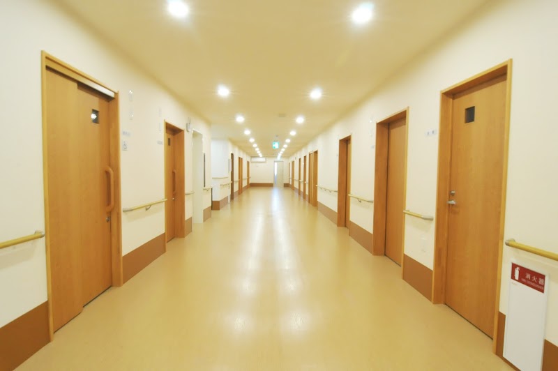 スマイルナーシング豊橋三ノ輪｜ナーシングホーム（24時間医療対応型有料老人ホーム）