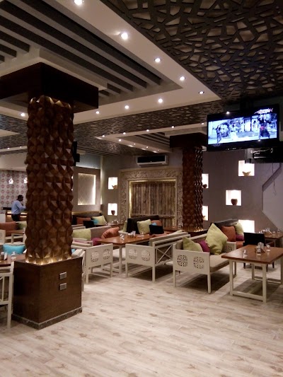 Photos of الشركة المندسية لتجارة البطاريات للسيارات والمعدات
