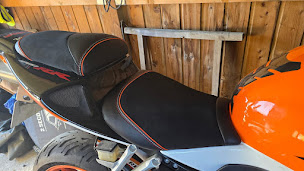 Photo n°1 de Dream's Sellerie à Le Lion-d'Angers (Prestataire spécialisé dans le garnissage automobile)